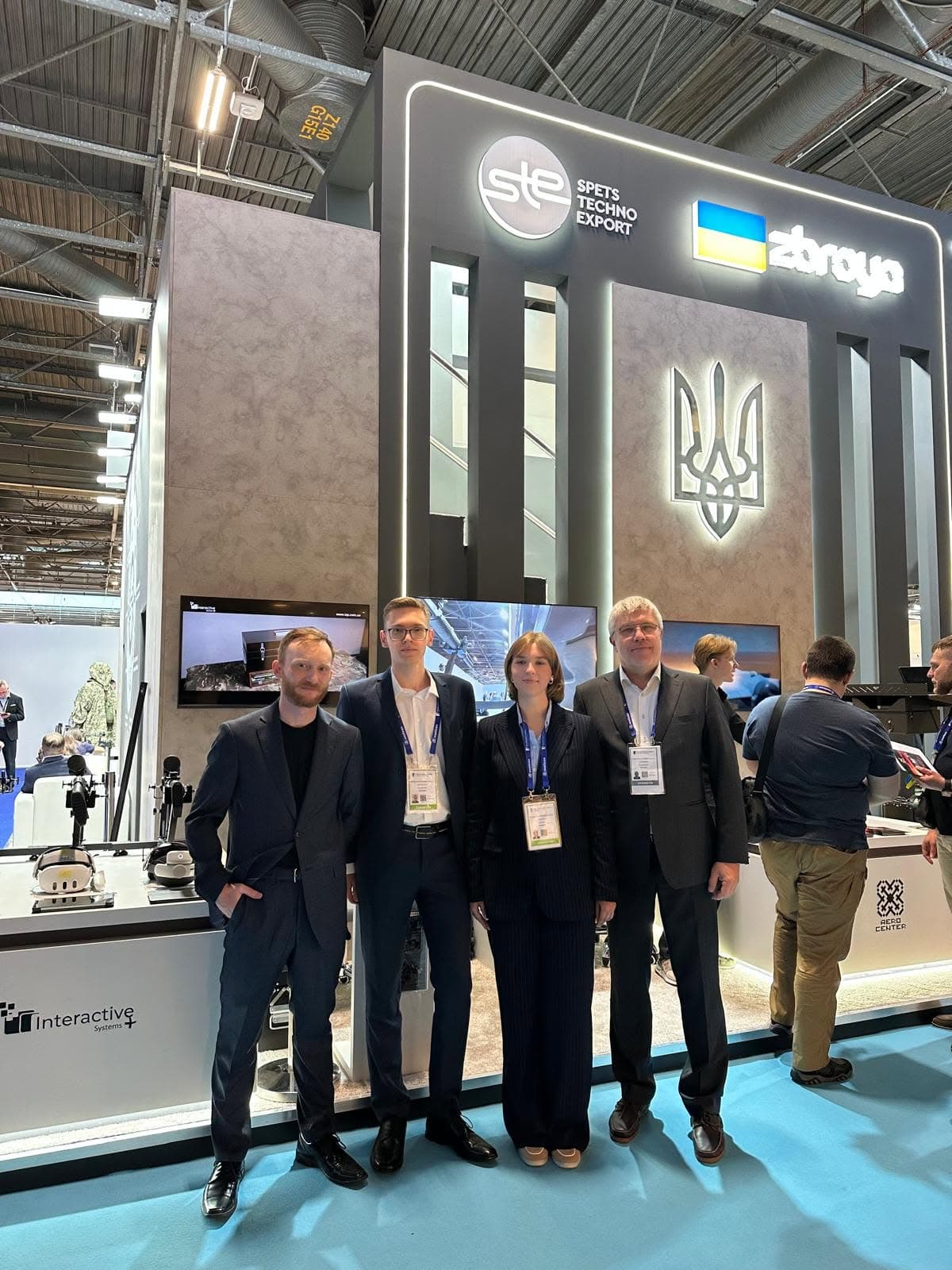 Команда компанії на стенді Eurosatory 2026
